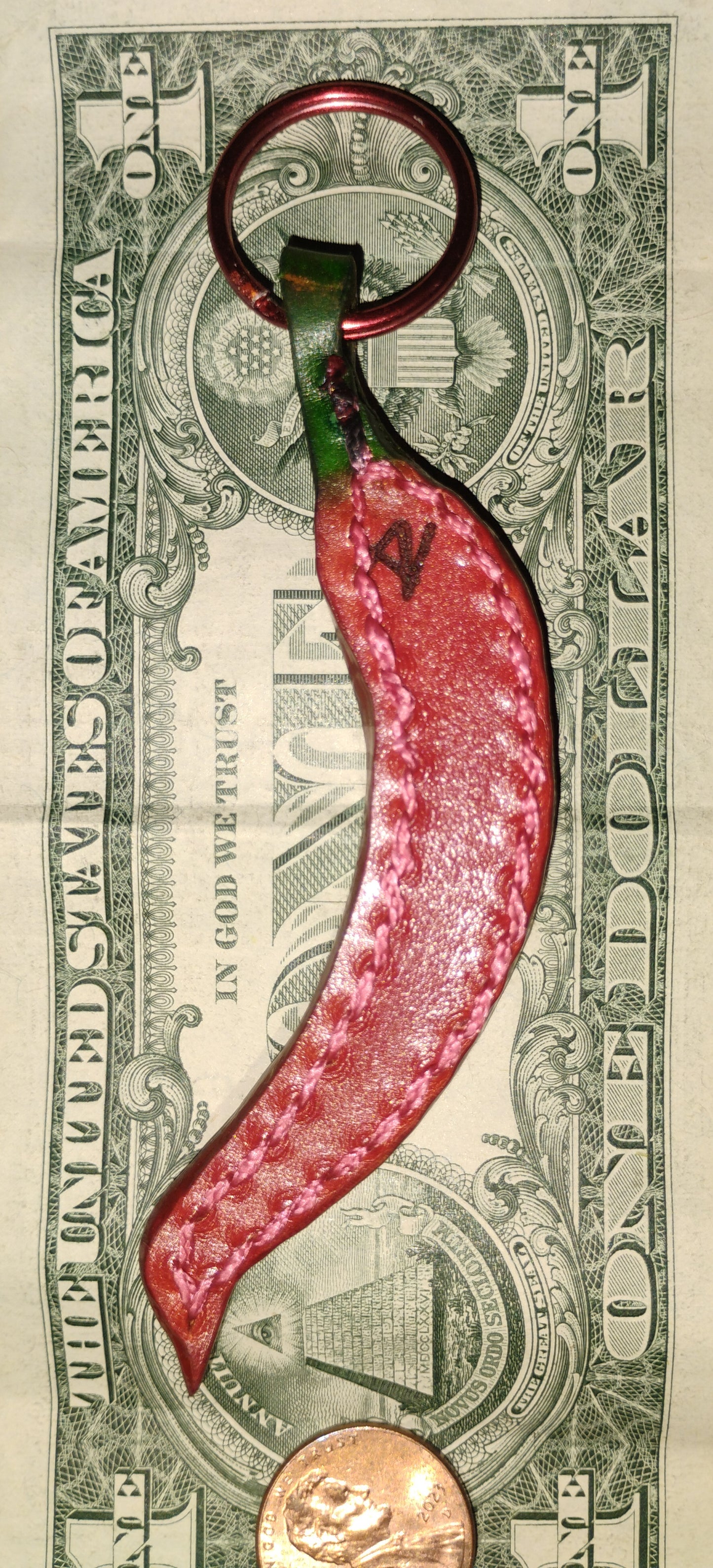 Keychain - Lucky red chilli peeper / Llavero - Chilito cascabel de la suerte