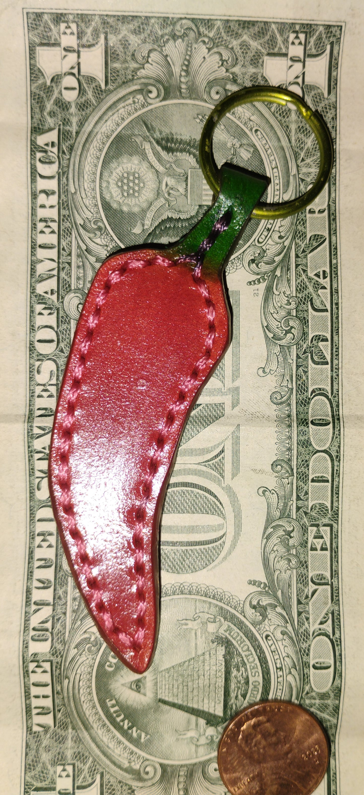 Keychain - Lucky red chilli peeper / Llavero - Chilito rojo de la suerte